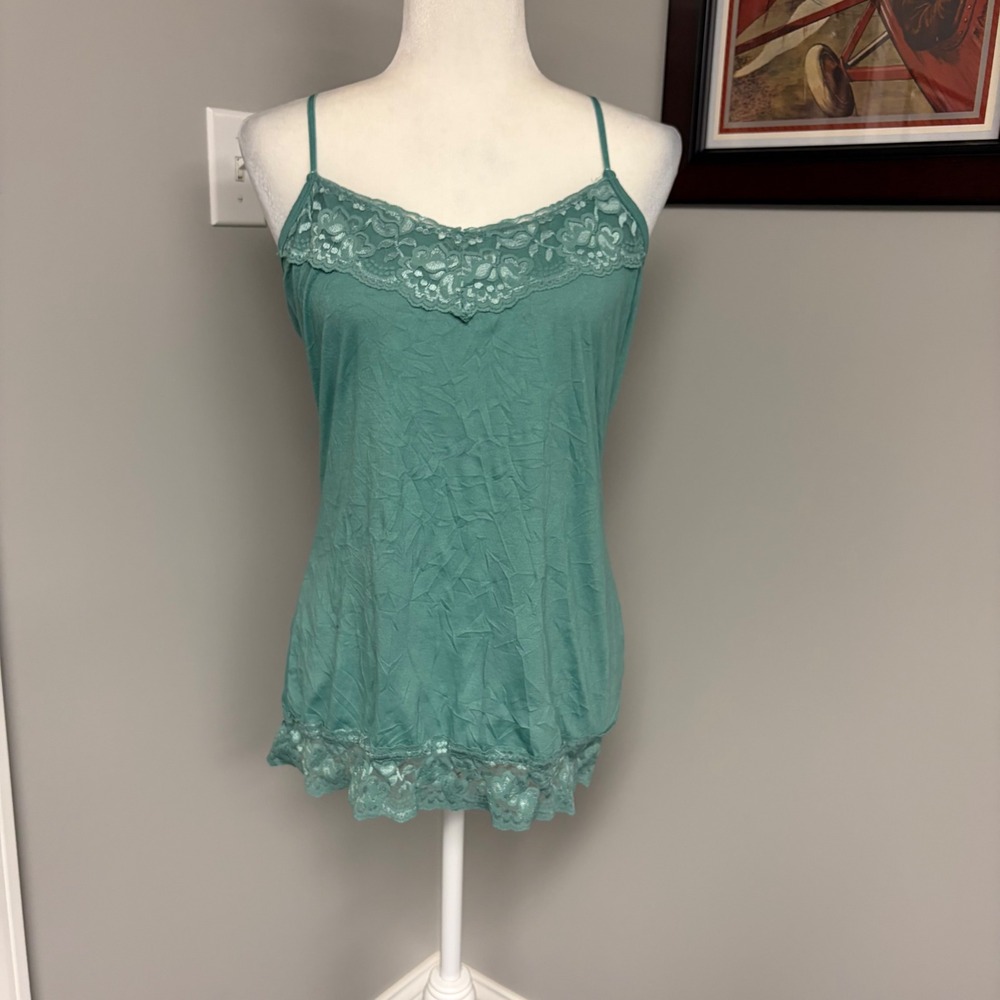 Maurices Sage Green Lace Trim Camisole Adjustable Straps Size Medium
